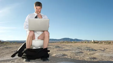 Internet poo
