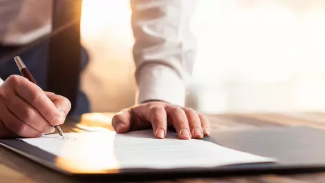 Signing contract